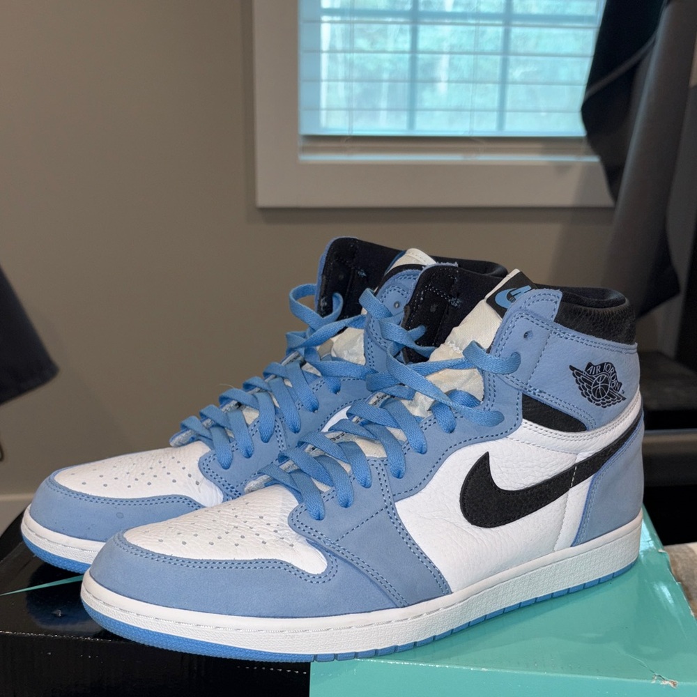 Jordan 1 High - University Blue